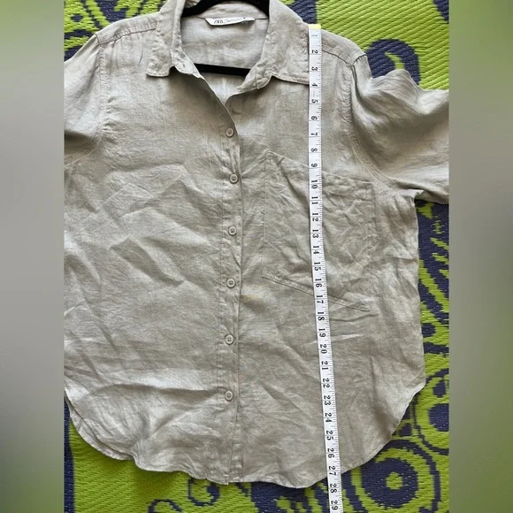 Zara 100% Linen Taupe Gray Lightweight Boxy Shirt Size Large Button Down Casual - Picture 10 of 11